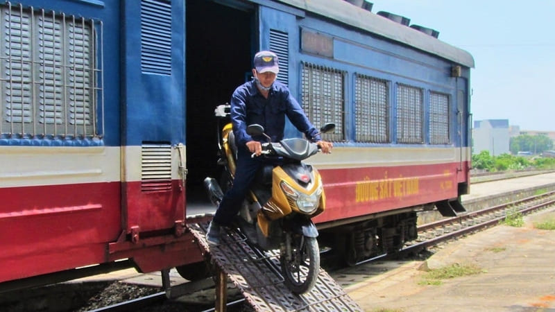 vận chuyển xe máy