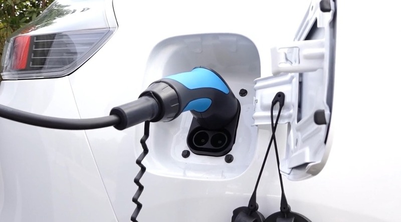 các loại trụ sạc của VinFast và cách sạc 