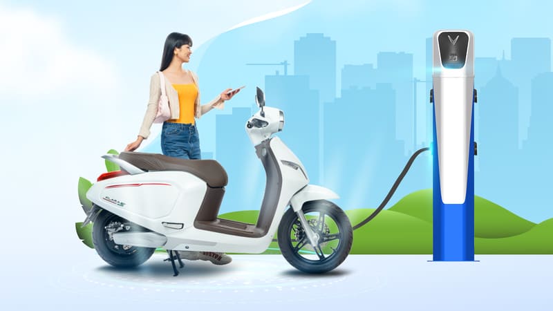 cách sạc pin xe máy điện mới mua đảm bảo tuổi thọ pin