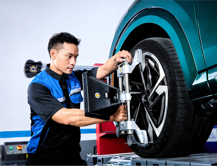 Căn chỉnh góc đặt bánh xe