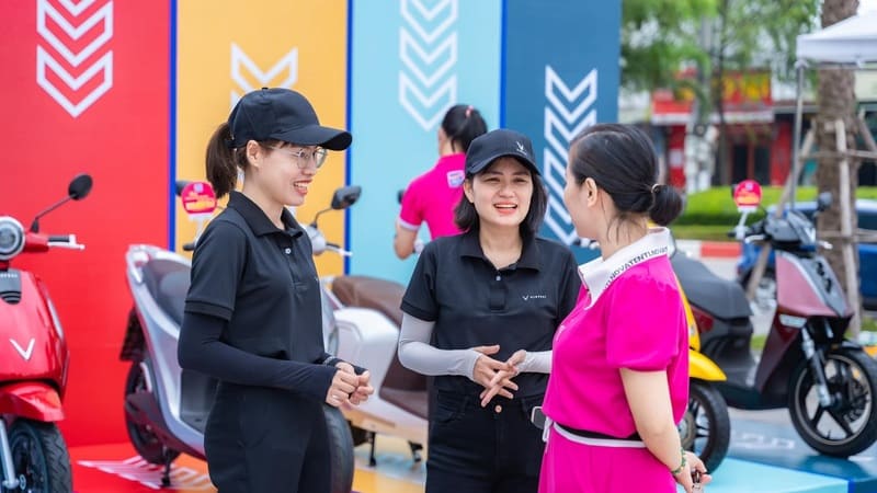 có nên mua xe máy trả góp