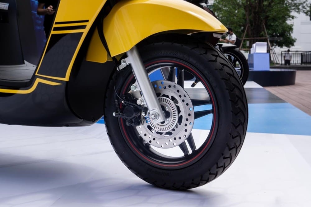 VinFast Vento S 2022 trang bị phanh ABS bánh trước