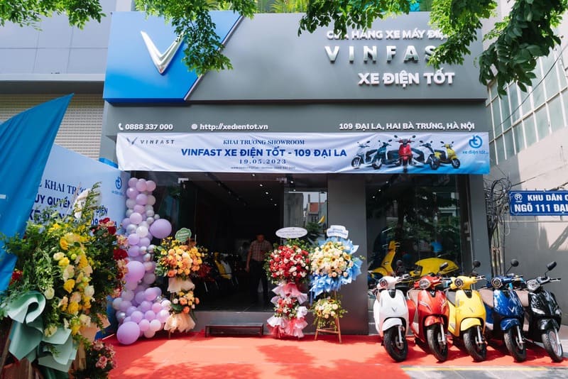 Khai trương đại lý uỷ quyền VinFast xe điện Tốt