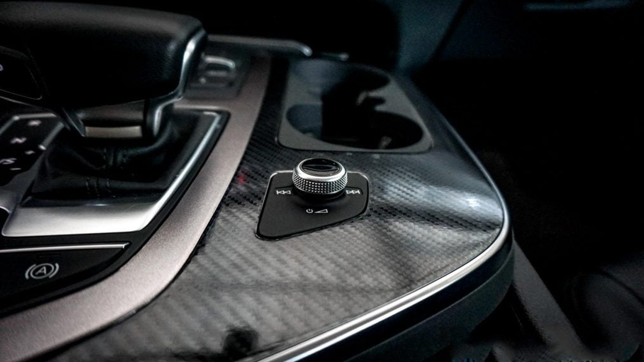 Dán carbon nội thất ô tô đem lại nhiều tác dụng tốt
