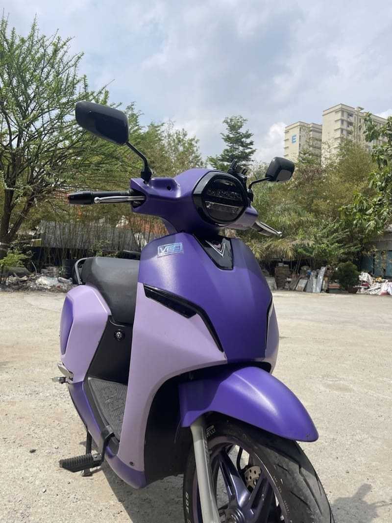 hình dán xe điện