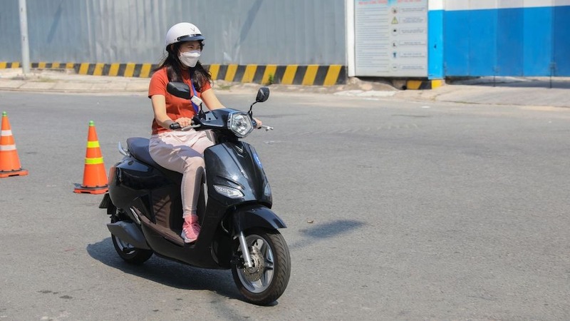 đặt mua xe máy điện vinfast 