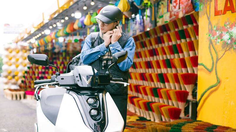  hướng dẫn khởi động xe máy điện VinFast