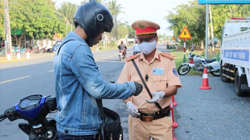 https://vinfastauto.com/vn_vi/loi-xe-khong-chinh-chu