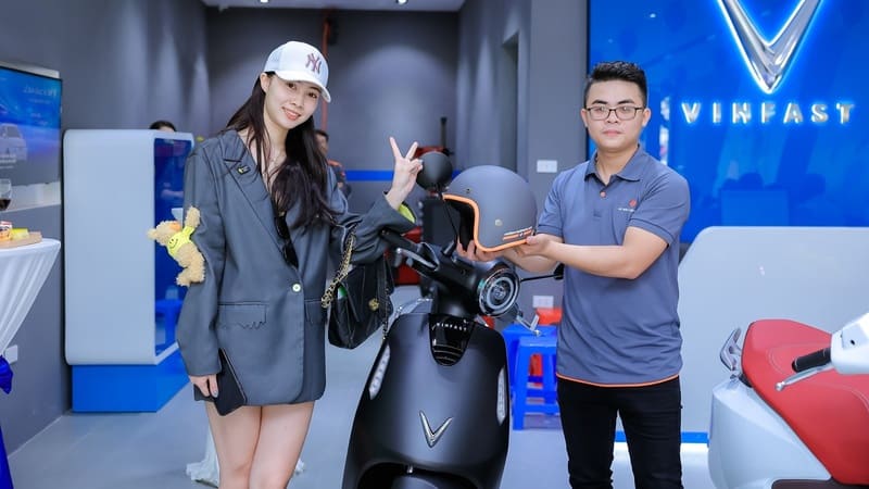 nên tặng quà gì cho sinh viên