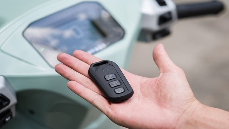 Cách xử lý khi làm mất chìa khóa xe máy điện 