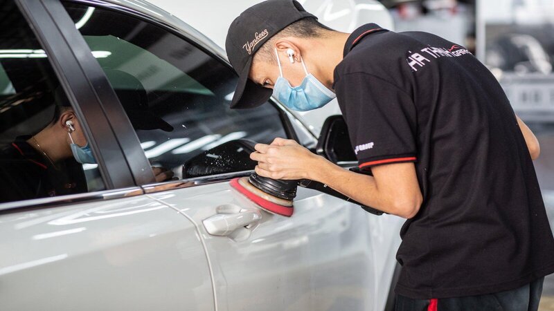 Những hiểu lầm khi đánh bóng xe ô tô thường gặp