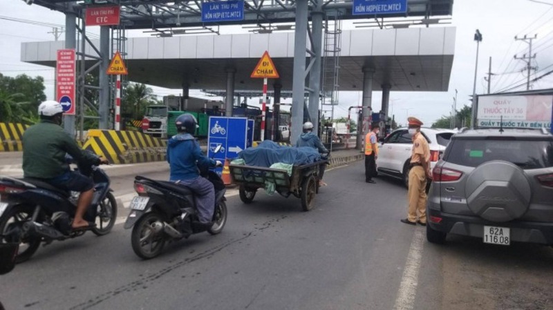 trạm thu phí có thu phí xe máy không