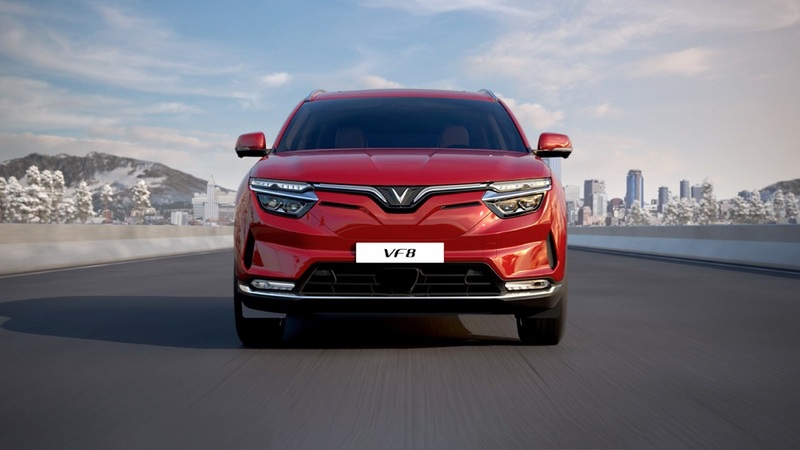 Sở hữu VinFast VF 8 màu đỏ - Crimson Red sẽ mang lại bình an và may mắn cho những người tuổi Ất Hợi, Đinh Hợi