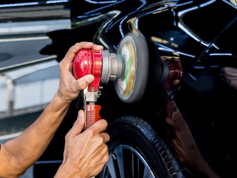 Tuổi mùi hợp xe màu gì và những lưu ý khi đánh bóng sơn xe tránh để lại các vết trầy xước